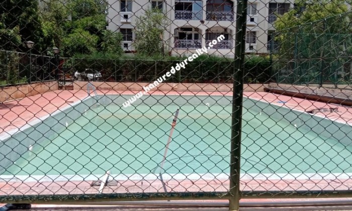 3 BHK Flat for Sale in Race Course