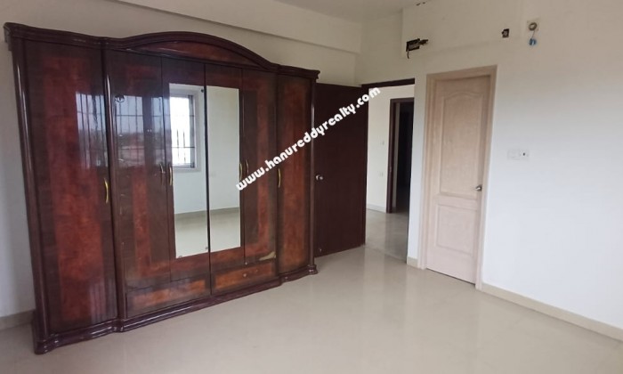 3 BHK Flat for Sale in Kazhipattur