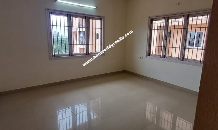 3 BHK Flat for Sale in Kazhipattur