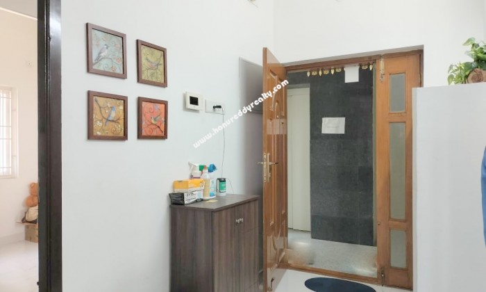 2 BHK Flat for Sale in Thiruvanmiyur