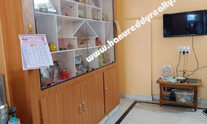  BHK Flat for Sale in Madinaguda