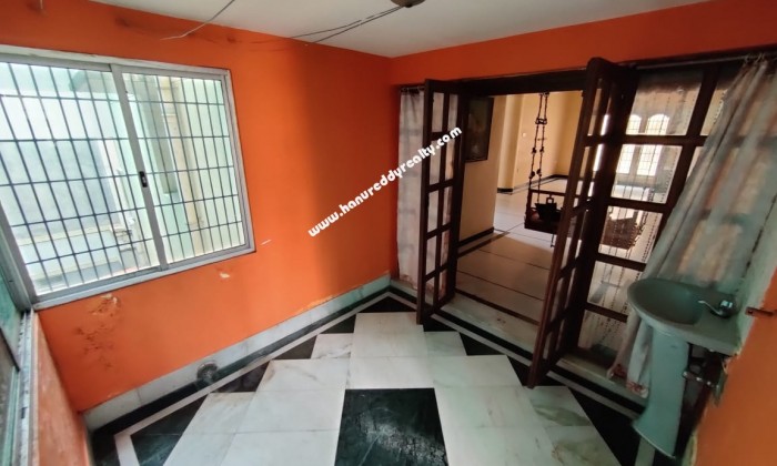 5 BHK Independent House for Sale in Mogappair East