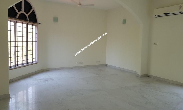 4 BHK Independent House for Rent in Neelankarai