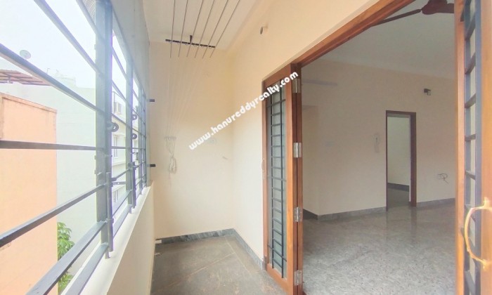 2 BHK Flat for Sale in Adyar