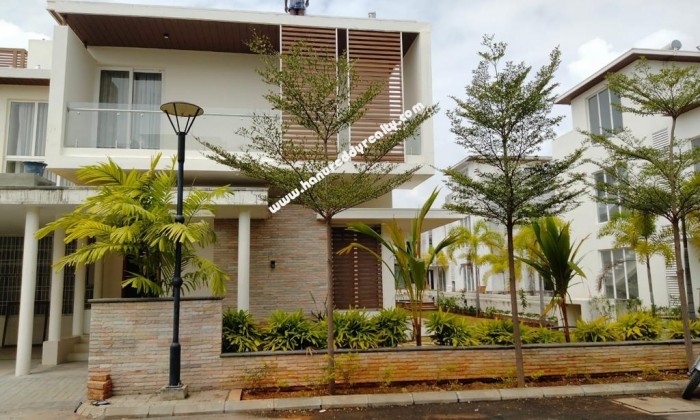 4 BHK Villa for Rent in Akkarai