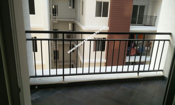 2 BHK Flat for Sale in Kazhipattur