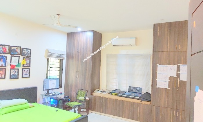 5 BHK Independent House for Rent in Akkarai