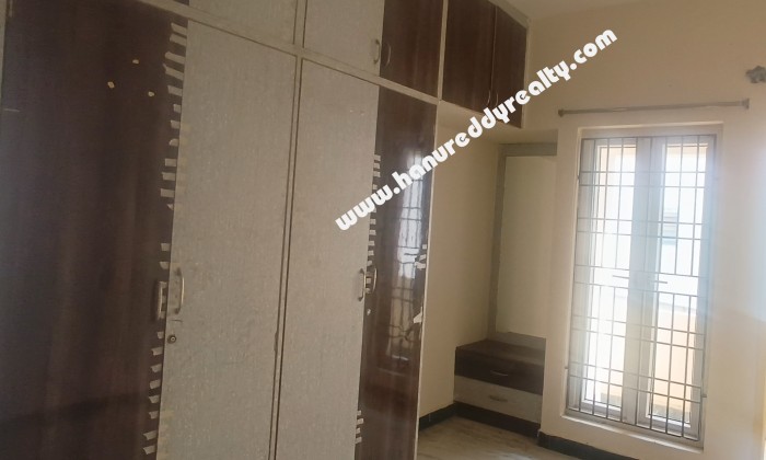 3 BHK Flat for Sale in Kolapakkam