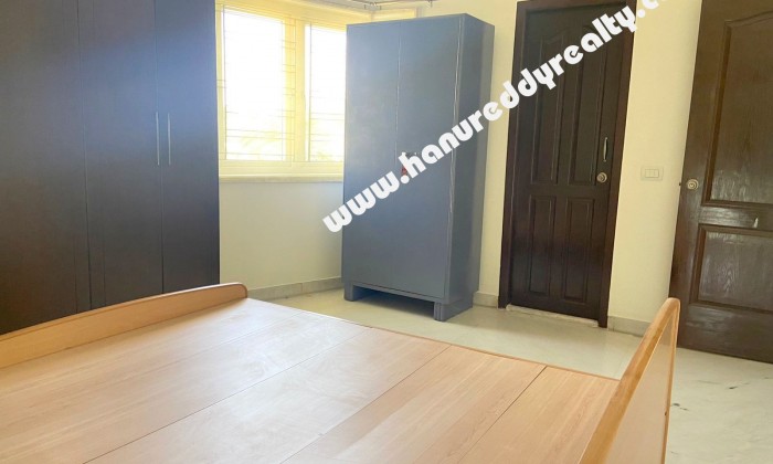 3 BHK Flat for Sale in Kotturpuram