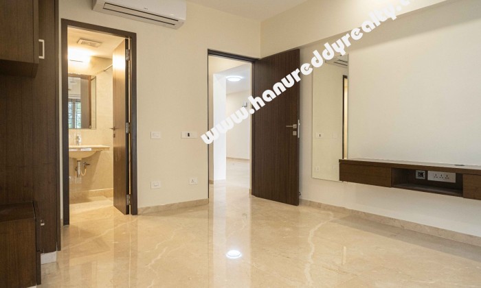 3 BHK Duplex Flat for Rent in Kotturpuram