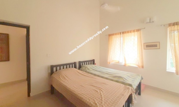 4 BHK Villa for Rent in Muttukadu