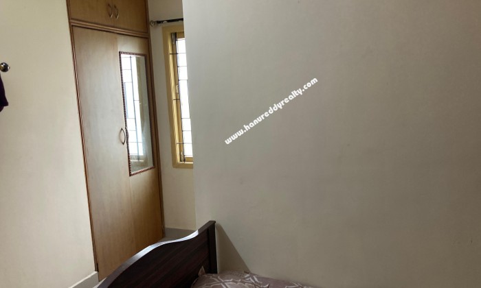 2 BHK Flat for Sale in Pallikaranai