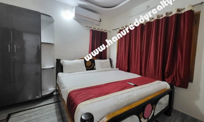 5 BHK Duplex House for Rent in L B colony