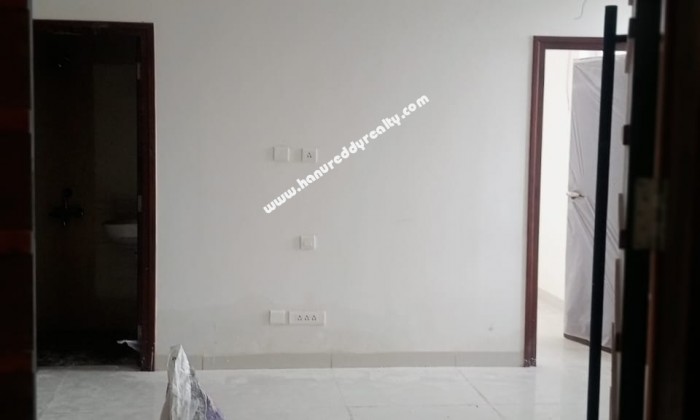 2 BHK Flat for Sale in Manikonda