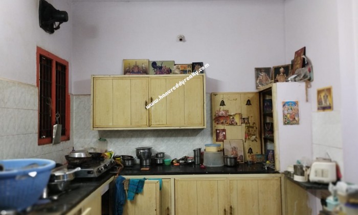 2 BHK Flat for Sale in West Mambalam