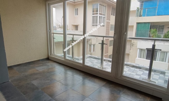 3 BHK Duplex Flat for Sale in Mahindra World City