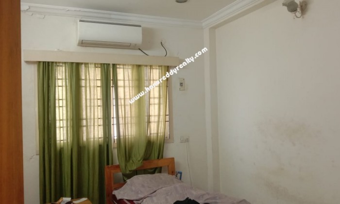 3 BHK Flat for Sale in Sholinganallur