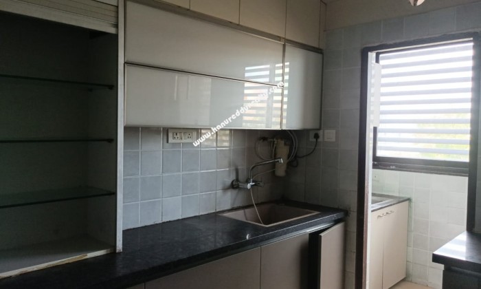 4 BHK Flat for Sale in Anna Nagar East