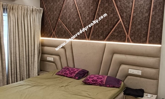 4 BHK Flat for Rent in Nungambakkam