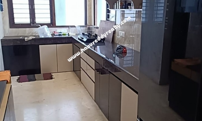 4 BHK Flat for Rent in Nungambakkam