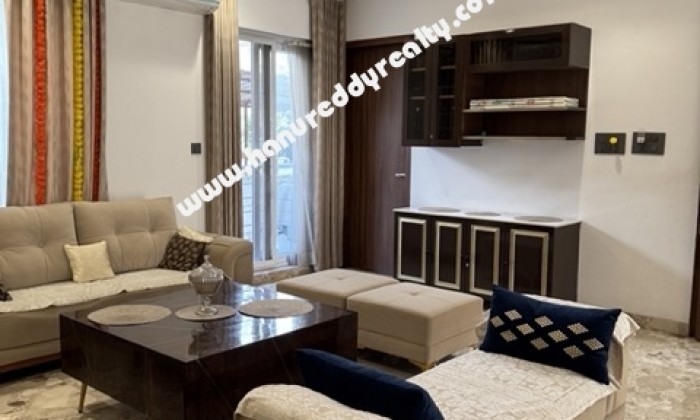 4 BHK Flat for Sale in Shenoy Nagar