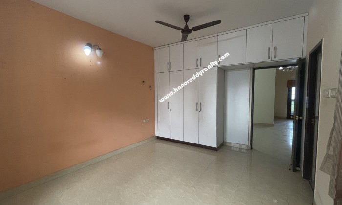 3 BHK Flat for Sale in Chetpet