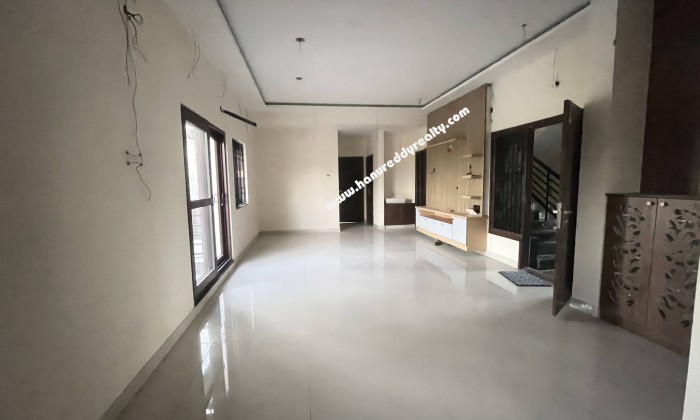 3 BHK Flat for Sale in Korattur