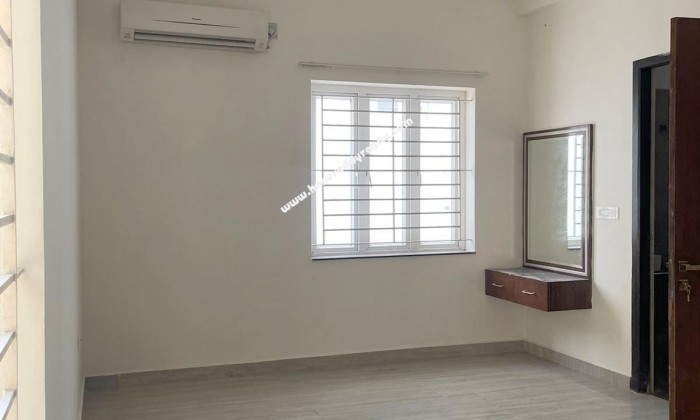 2 BHK Flat for Sale in Keelkattalai