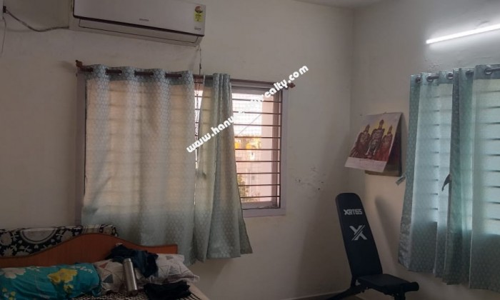 2 BHK Flat for Sale in Velachery
