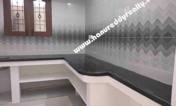 2 BHK Independent House for Rent in Perungalathur