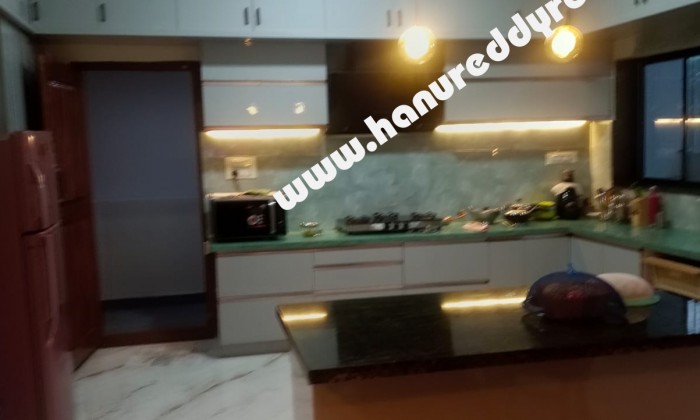 5 BHK Duplex House for Sale in Police Layout
