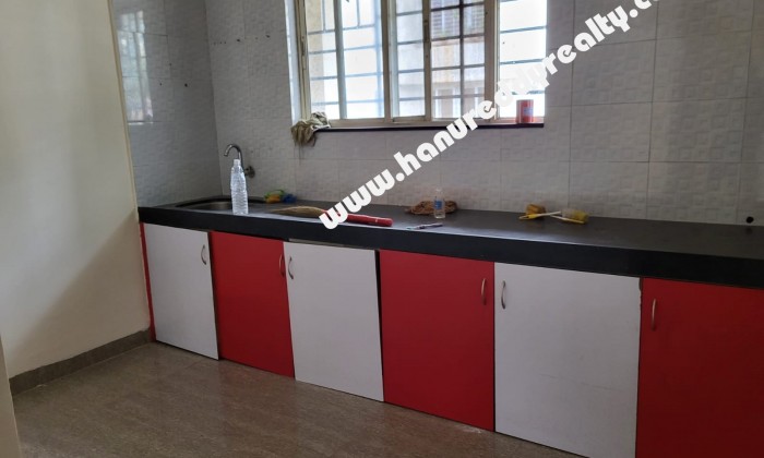 2 BHK Flat for Rent in Sangamwadi