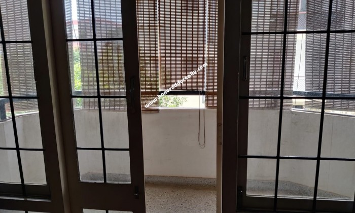 2 BHK Flat for Sale in Avinashi Road