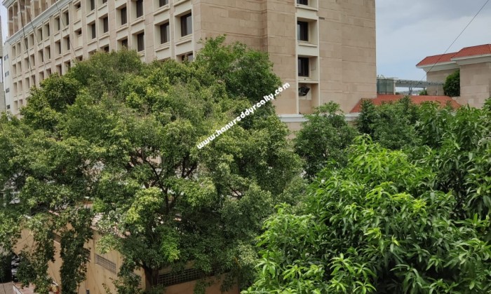 2 BHK Flat for Sale in Avinashi Road
