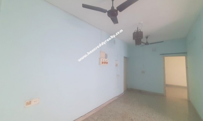 2 BHK Flat for Sale in Adyar