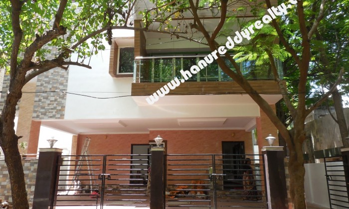 4 BHK Duplex House for Rent in Raja Annamalaipuram