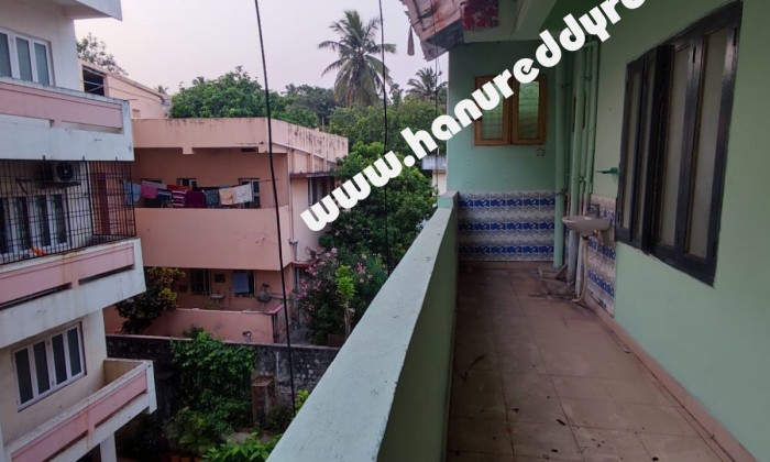 2 BHK Flat for Sale in Pandurangapuram