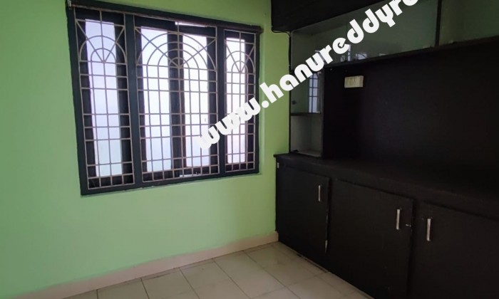 2 BHK Flat for Sale in Pandurangapuram