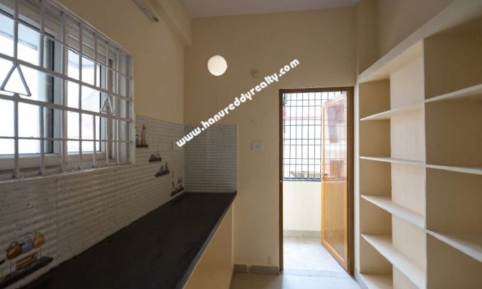 3 BHK Flat for Sale in Maharanipeta