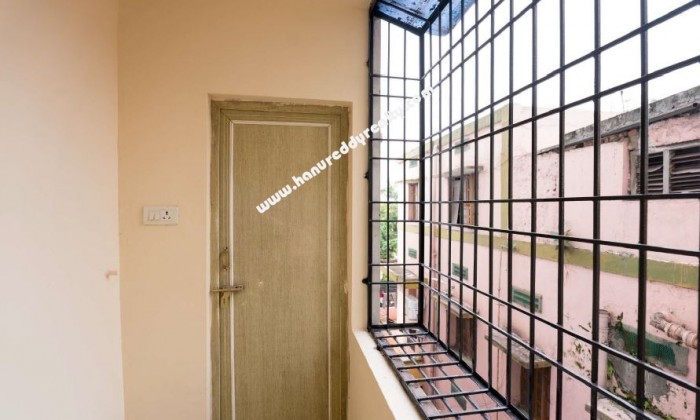 3 BHK Flat for Sale in Maharanipeta