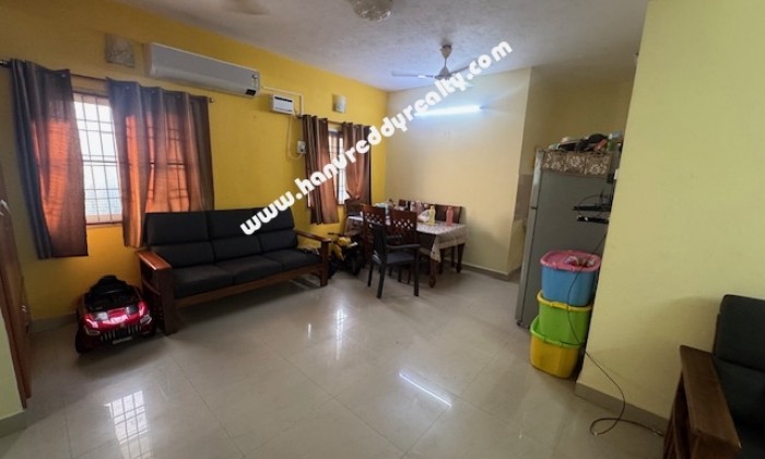 2 BHK Flat for Sale in Pallikaranai