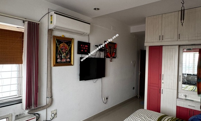 3 BHK Flat for Sale in Arumbakkam
