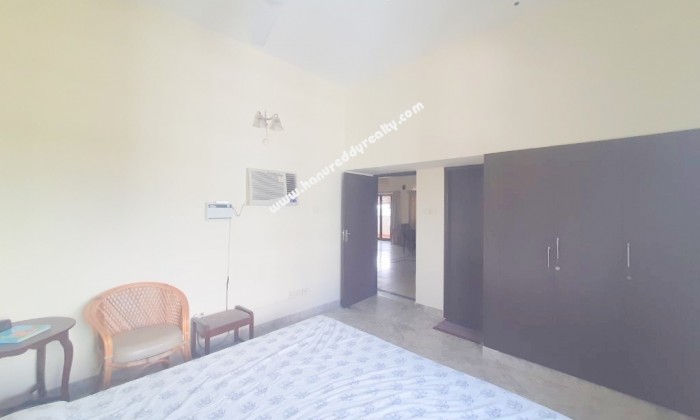 4 BHK Flat for Sale in Adyar