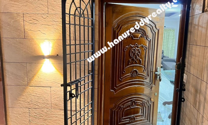 4 BHK Flat for Rent in Beach Road