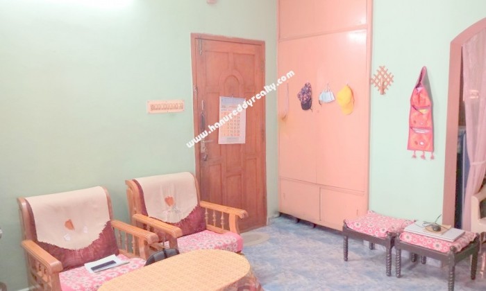 2 BHK Flat for Sale in Selaiyur