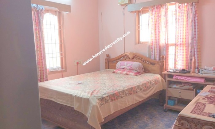 2 BHK Flat for Sale in Selaiyur