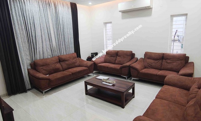 4 BHK Villa for Sale in Kalapatti