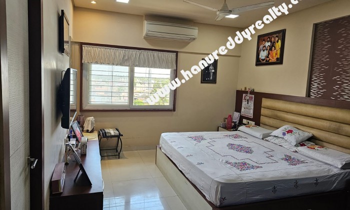 4 BHK Flat for Sale in G.V. Residency