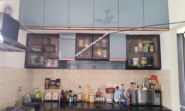 2 BHK Flat for Sale in Valasaravakkam