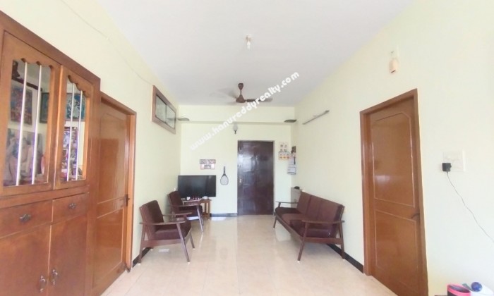 2 BHK Flat for Sale in Royapettah